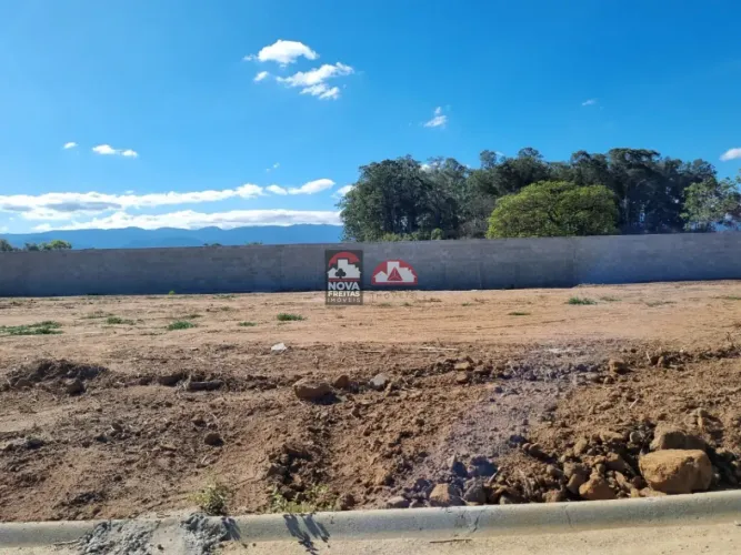 Venda de Terreno no Condomínio Sol Nascente - Loteamento Industrial Água Preta, Pindamonha