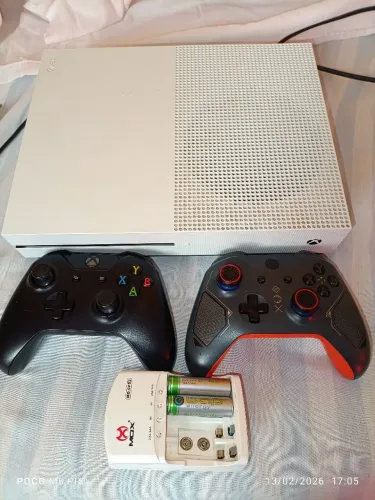 Xbox One S 1TB