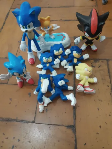 Bonecos Sonic 
