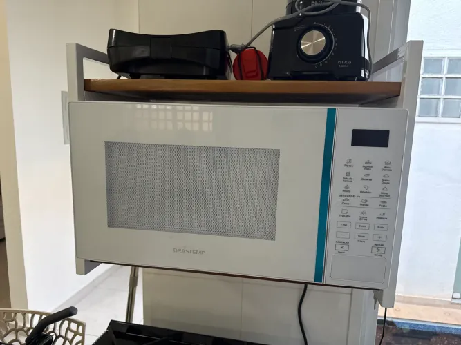 Microondas Brastemp 32 litros branco