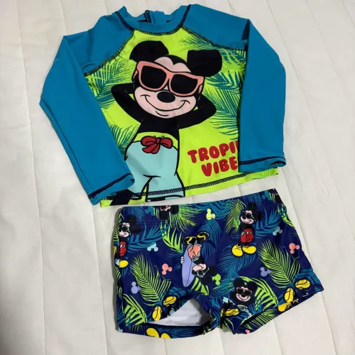 Roupa de praia 2 anos