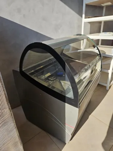 Vitrine gelato isa 12 sabores