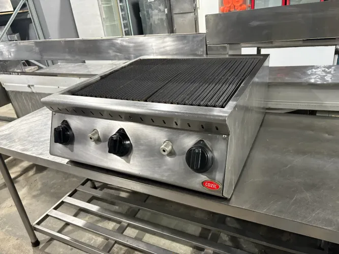 Char Broiler a gás 70 cm Cozil (Aceito Cartão) 