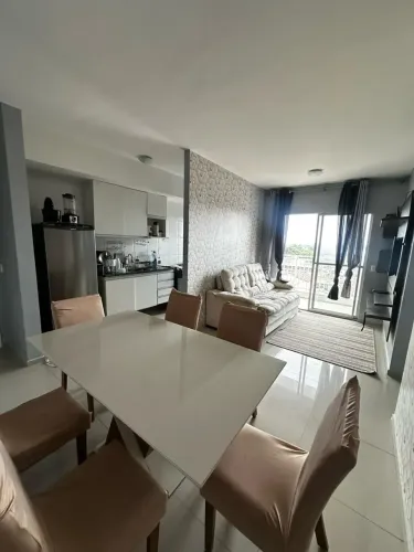 Alugo apto no Verano Res. Clube, c/ 3 quartos, sendo 1 suíte, wc, cozinha, sala/jantar e 2