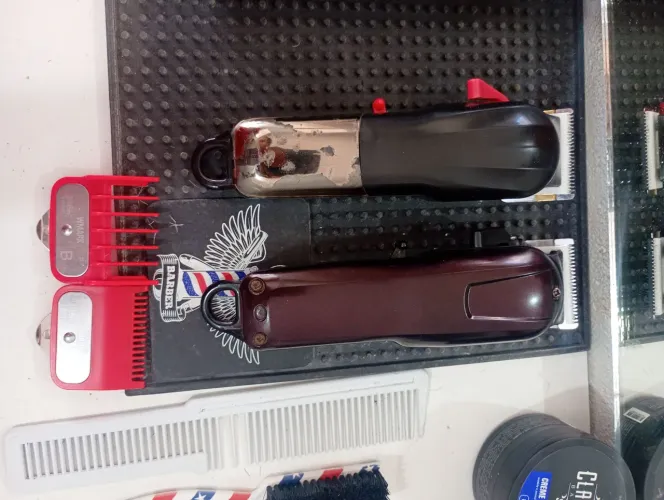 2 máquina de corte de cabelo profissional oportunidade pra quem que começa
