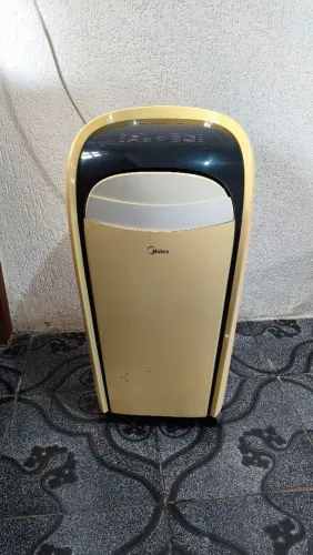 Ar portátil Midea 127v Quente e Frio
