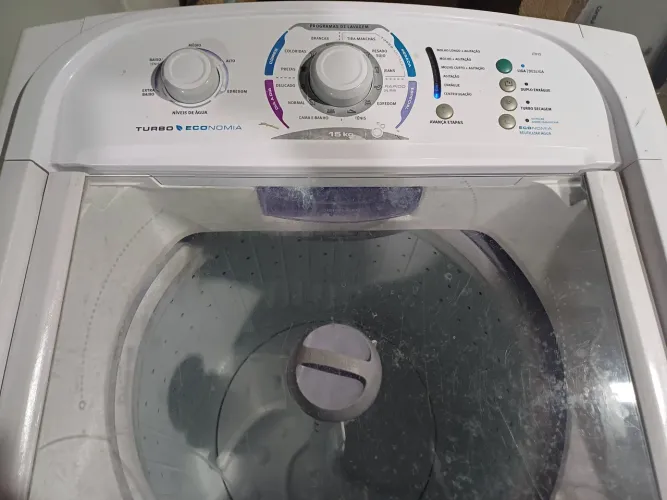 Máquina de lavar roupas Electrolux 15kg