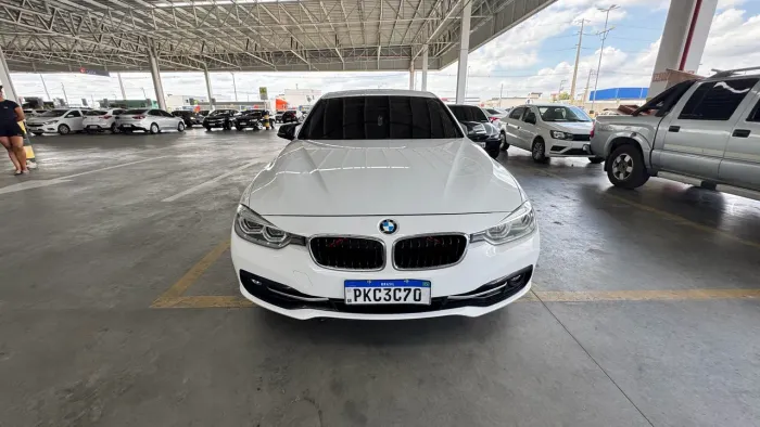 BMW 320I A Modern/sport TB 2.0/a.flex 16V 4P 2017