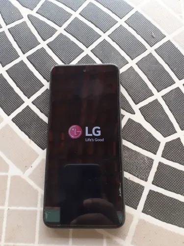 Celular LG k52