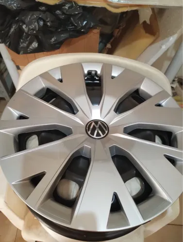 Jogo rodas originais T-Cross 2021 aro 16 5x100 com calotas / sem uso