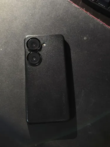 Asus Zenfone 9 para retirada de peças