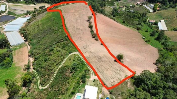 TERRENO COM 40.000m2 VISTA PARA PEDRA AZUL - DOMINGOS MARTINS