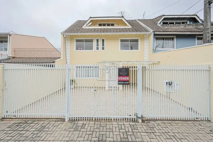 SOBRADO 3 QUARTOS NO NOVO MUNDO - PROXIMO AO PALLADIUM