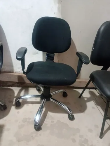 Cadeira executiva giratória