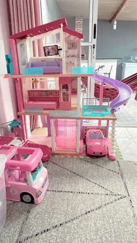 Mega casa dos Sonhos da Barbie