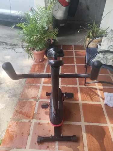 Bicicleta ergométrica magnética