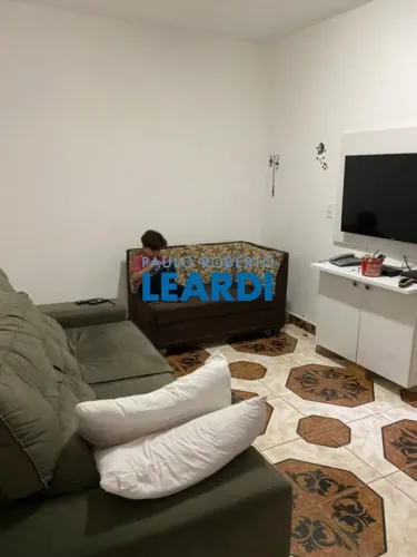 CASA ASSOBRADADA - AMERICANÓPOLIS - SP