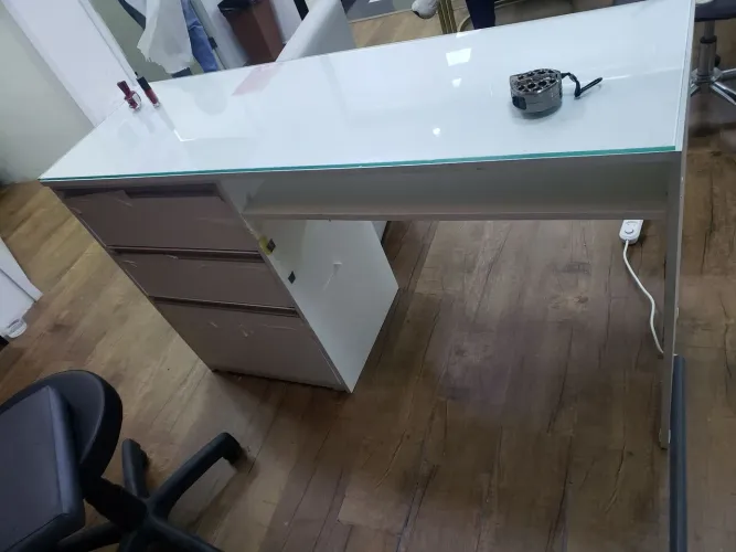 MESA DE nail Designer
