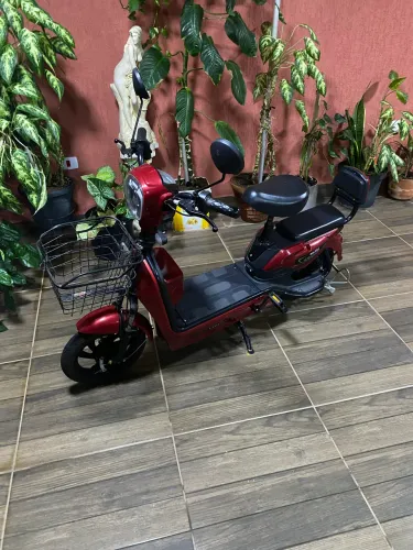 Moto elétrica 