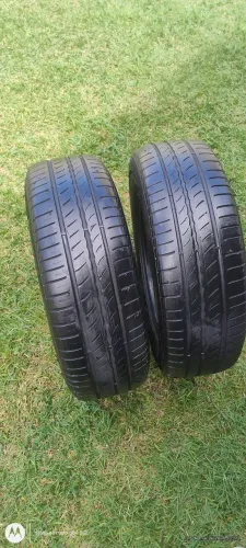 Pneu 195/60 R 16 300 reais 