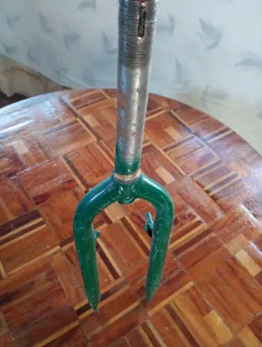 Garfo antigo para bicicleta aro 26