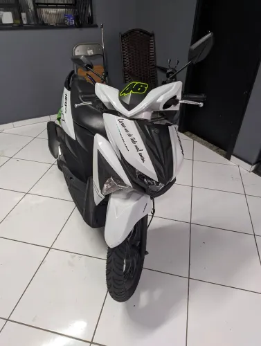 Yamaha Neo 125