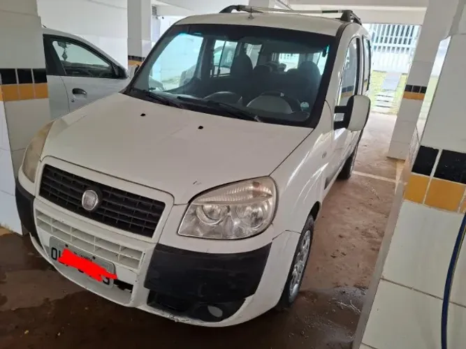 Fiat Doblo Essence 1.8 Flex 16V 5P 2013