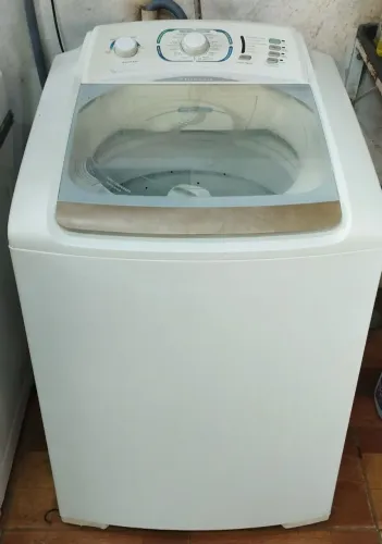 Vendo lavadora automática Electrolux 12 kg