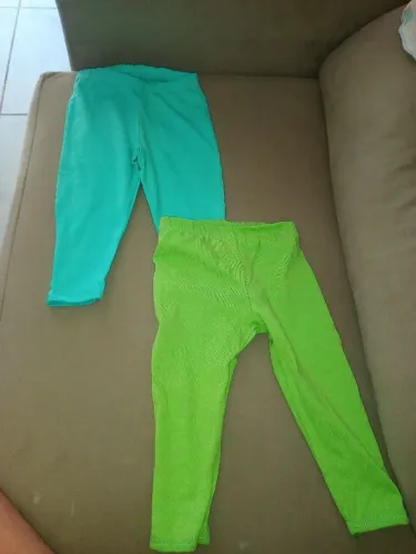 Conjunto de calça para bebê