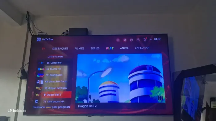 Tv tcl 75 polegadas com 2 meses de uso