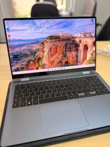 Samsung Galaxy Book4 360 - 2 em 1, Tela AMOLED Touch, 16GB, 512GB SSD