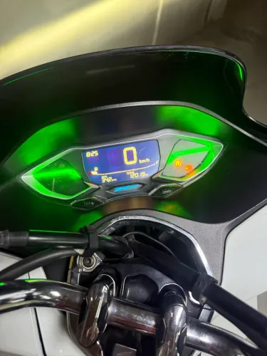 HONDA PCX 160 DLX 2024