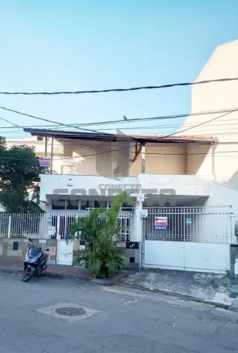 Casa triplex 538m² com ponto comercial à venda em Maruípe, Vitória