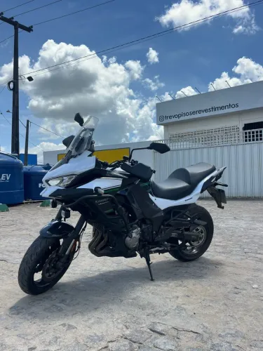 Kawasaki versus 1000