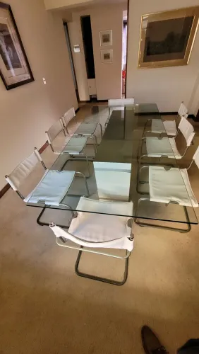 Mesa vidro com 8 cadeiras vintage