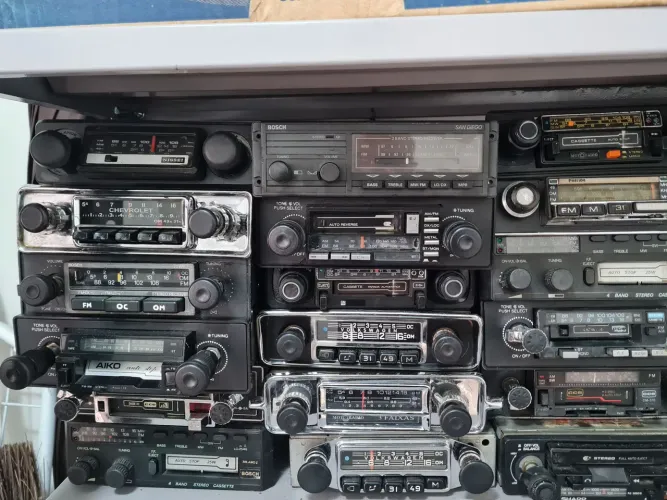 Radios e toca fitas