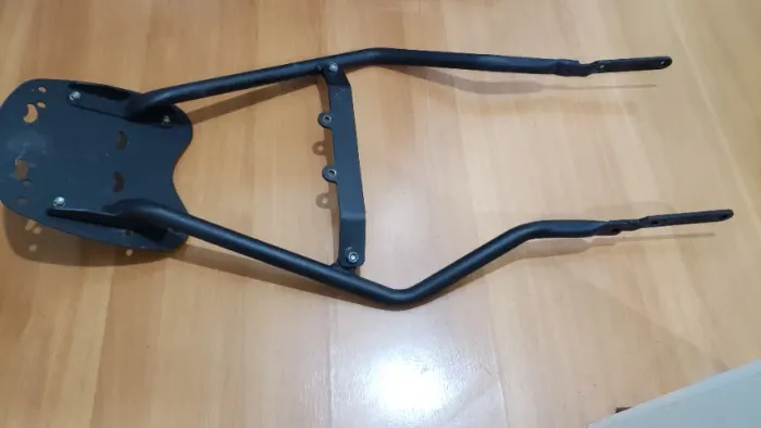 Suporte para baú Ninja 300