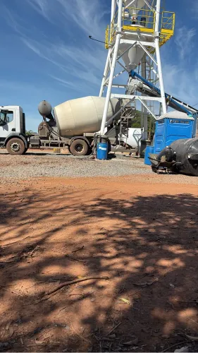 Caminhão betoneira