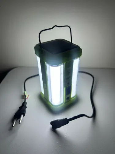 Luminária de Led portátil