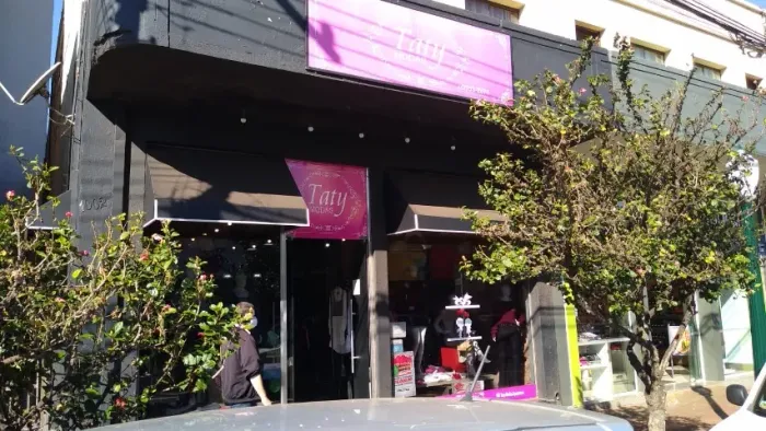 Vendo loja em ótima localização, Avenida Curitiba, Centro de Apucarana-Pr