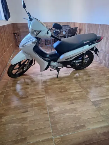 Moto Honda Biz 125 2013