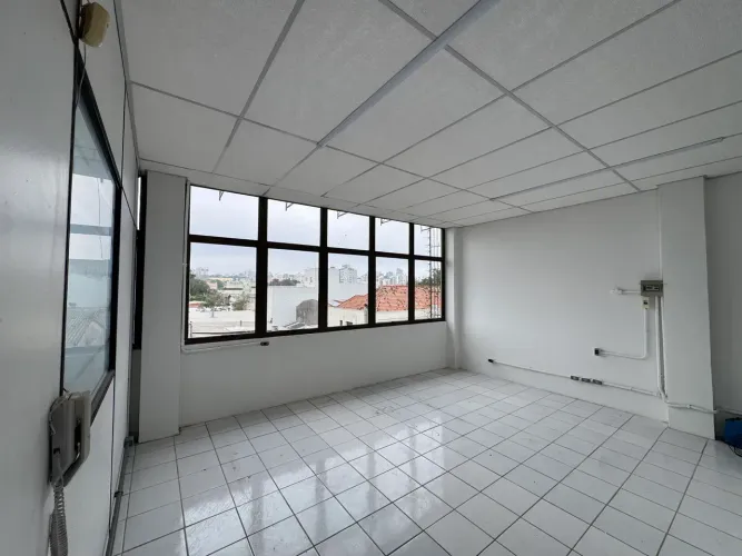Sala/Conjunto para aluguel com 420 metros quadrados