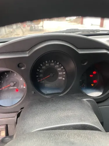 Nissan Frontier XE/ XE Tit. CD 4X4 2.8 TDI Dies 2008