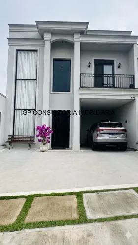 Casa à Venda com Piscina Climatizada e Energia Solar em Indaiatuba