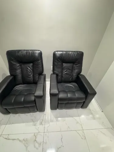 Cadeiras semi novas