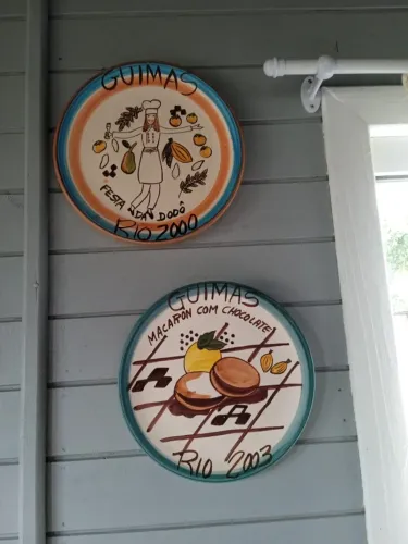 Prato decorativo Guimas Boa Lembrança