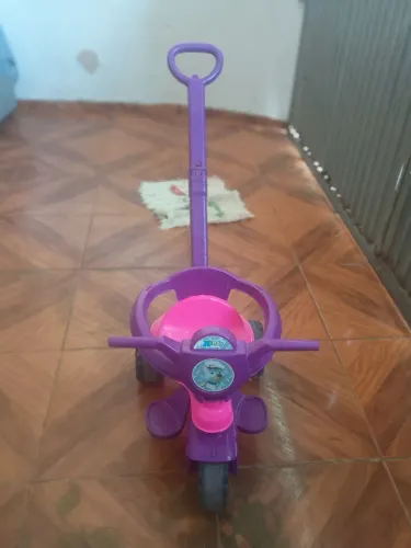 Carrinho e velotrol