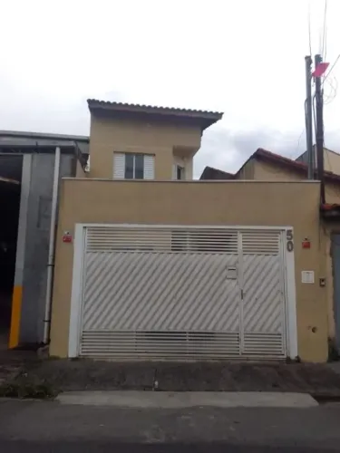 Sobrado com 3 quartos para alugar, 300 m² por R$ 4.360/mês - Jardim Alice - Guarulhos/SP