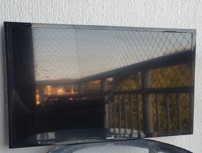 TV Samsung (para conserto ou retirada de peças)