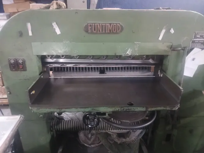 Guilhotina funtimod 100 m boca
